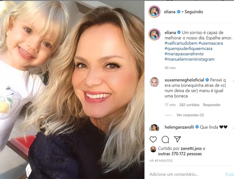 Filha de Eliana rouba a cena ao surgir sorridente e Xuxa comenta