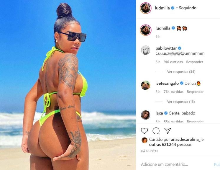 Ludmilla na praia