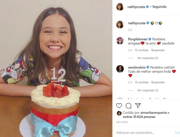 Nathália Costa, atriz mirim de 'Êta mundo bom', comemora seus 12