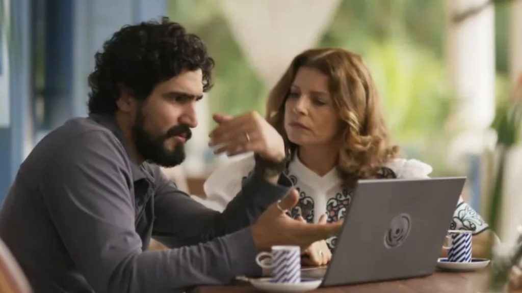 Tertulinho (Renato Góes) e Deodora (Debora Bloch) em 'Mar do Sertão'