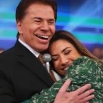 Patricia Abravanel abraça Silvio Santos - Reprodução/SBT